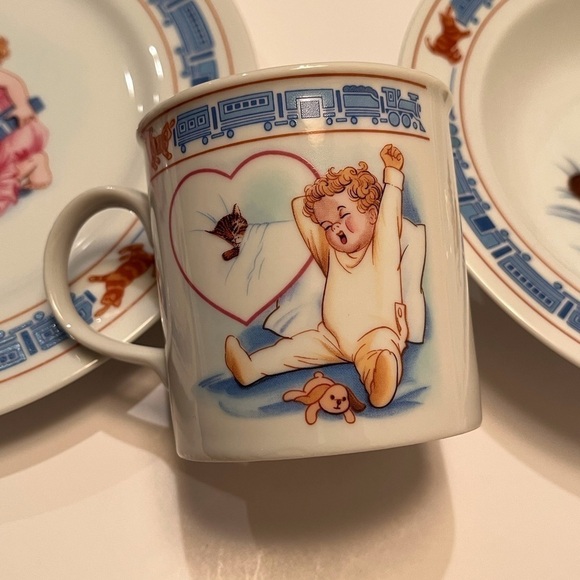 “Chessie for Children” Chesapeake and Ohio Railway Co. Plate, Cup and Bowl - Picture 9 of 12